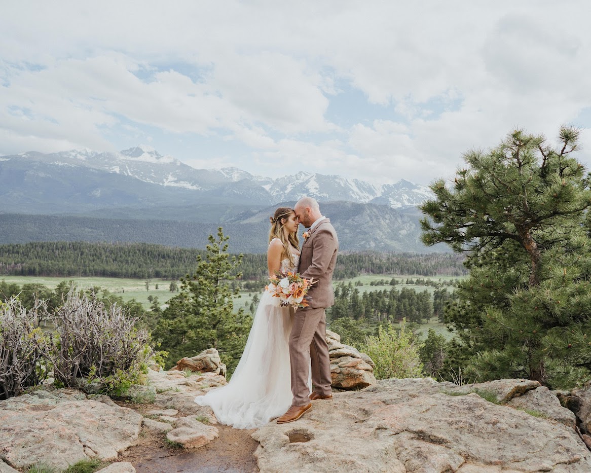 Adventure elopement in the Rocky Mountains